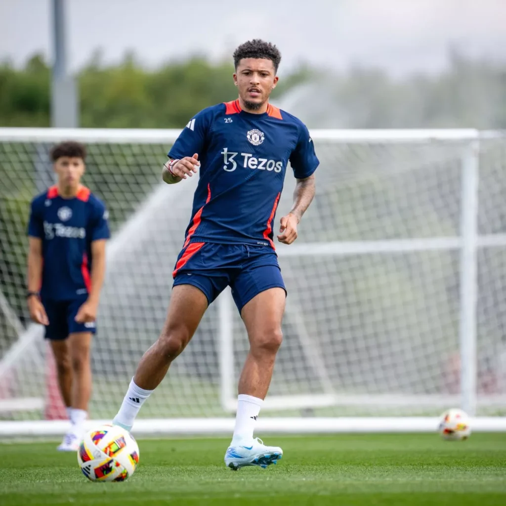 Jadon Sancho transfer news