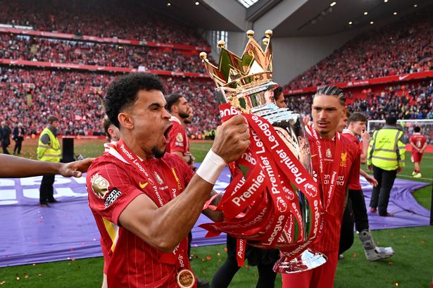 Luis Díaz Liverpool transfer news