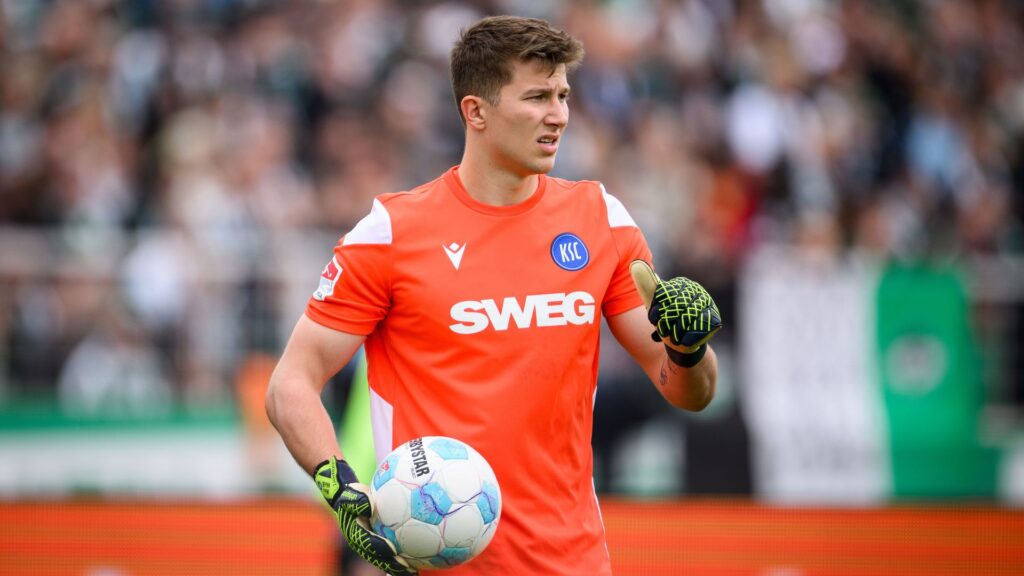 Max Weiß Burnley transfer