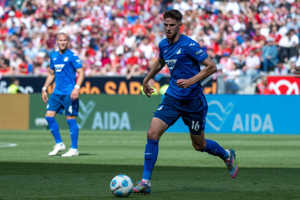 Anton Stach Leeds United Transfer