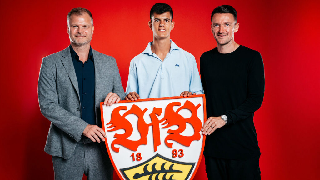 Chema AndrΓ©s VfB Stuttgart transfer