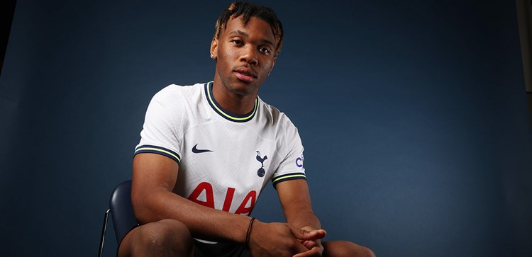 Destiny Udogie transfer news