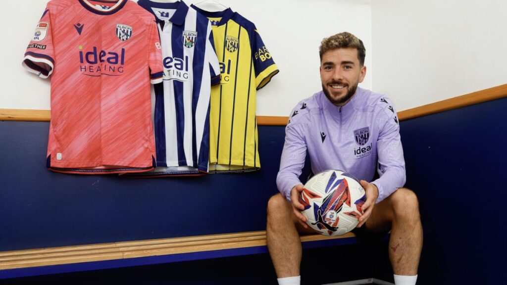 Flamengo Mikey Johnston Transfer